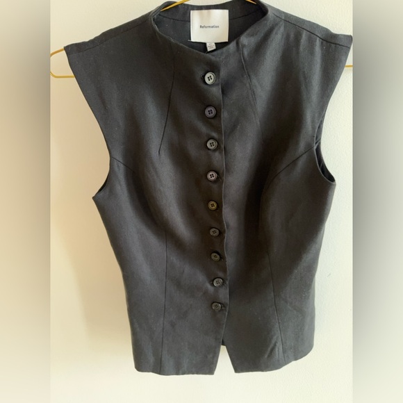 The Reformation Lottie black vest size xs NWT - Picture 2 of 5
